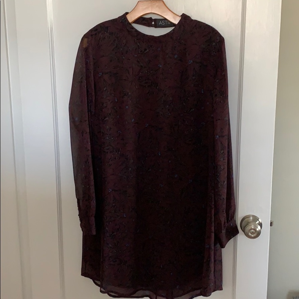 ASTR boho shift mock neck dress